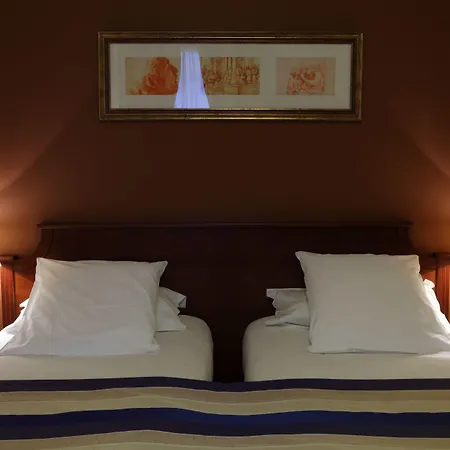 Amiral 4* Parigi