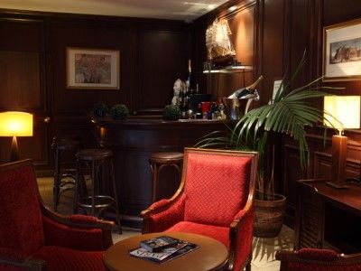 Amiral Hotel Paris